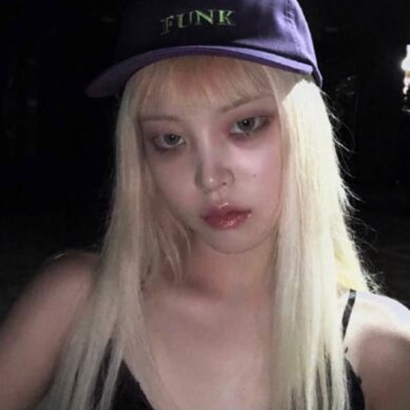 Meet your Posher, Jim - Picture 1 of 1